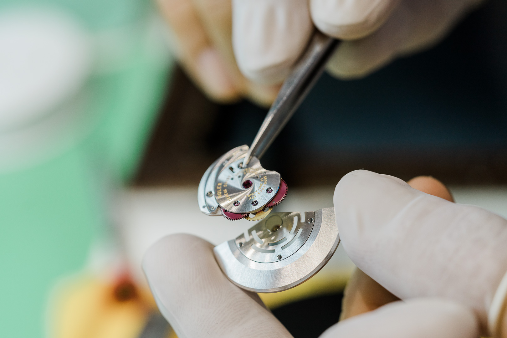 Pergantian Roda dan Gigi TIK-TOK Watch Repair